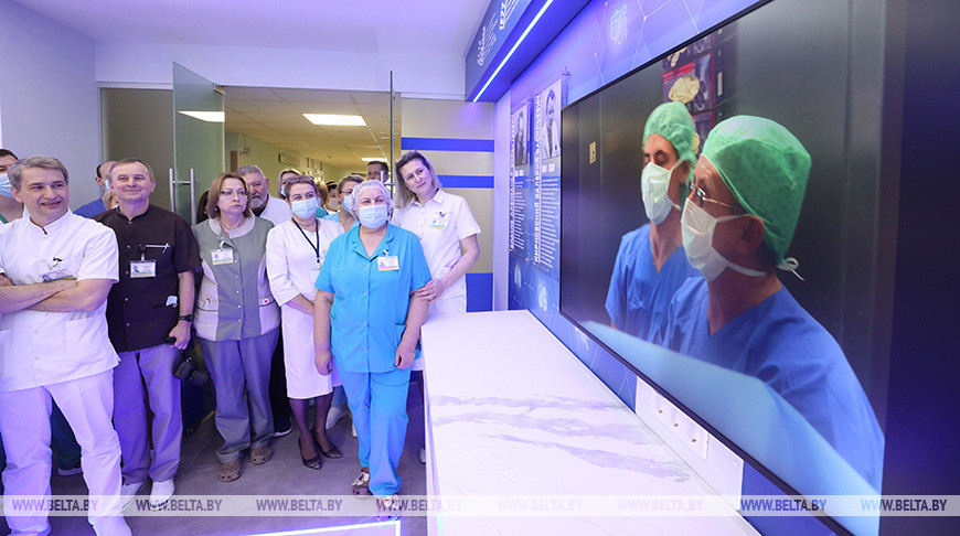 В МНПЦ состоялось открытие экспозиции к 15-летию первой трансплантации печени в Беларуси