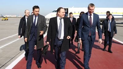 Белорусская делегация прибыла в Москву для участия в заседании ВГС