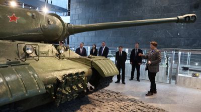Руководители высших судов зарубежных государств посетили музей истории ВОВ
