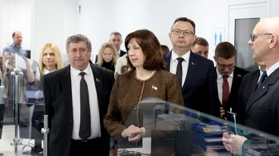Кочанова ознакомилась с производственной деятельностью предприятия "Медивайс"