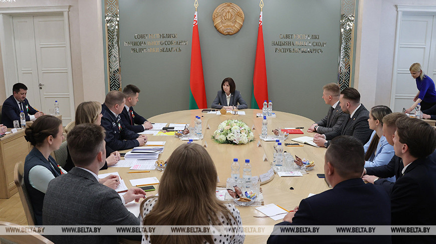 Кочанова провела встречу с членами бюро ЦК БРСМ и Президиума Молодежного совета