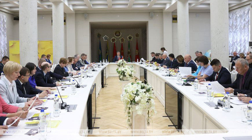 Первое заседание Высшего политического совета партии "Белая Русь" состоялось в Минске