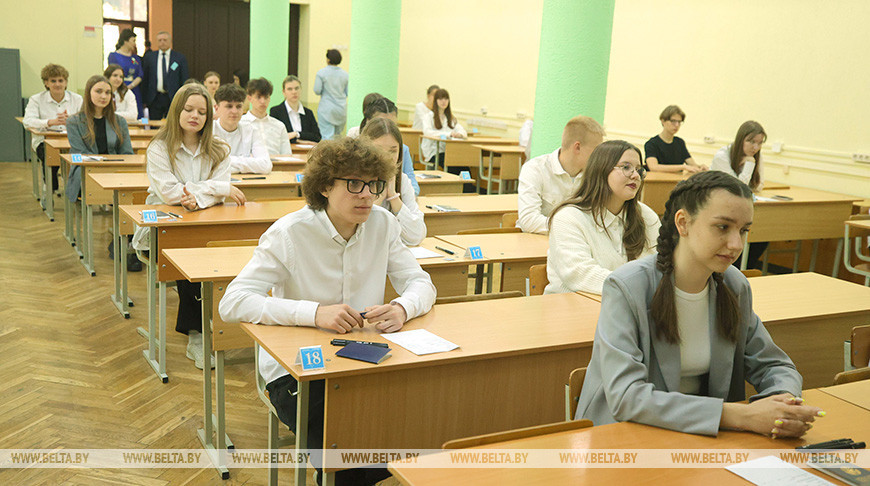 Около 6 тыс. выпускников сдали ЦЭ в Гродненской области