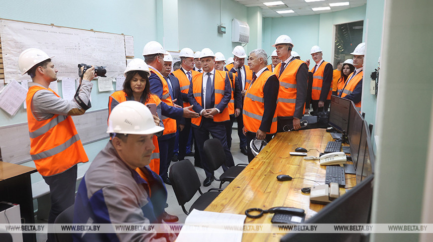 Головченко посетил АО "Кондопожский ЦБК"
