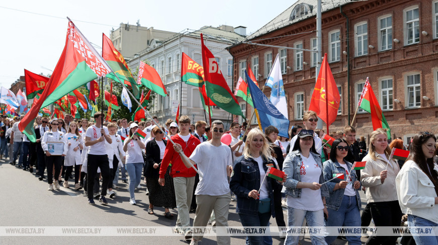 Областной фестиваль "Молодежь за мир и созидание" собрал в Витебске более 7 тыс. участников