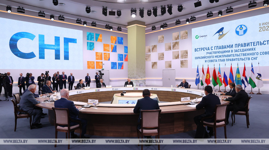 Путин встретился с главами правительственных делегаций СНГ и ЕАЭС