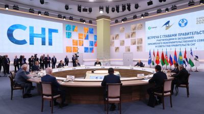 Путин встретился с главами правительственных делегаций СНГ и ЕАЭС