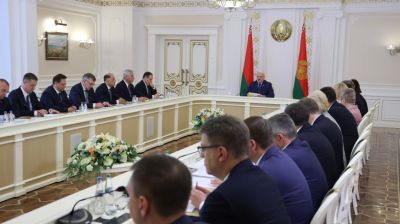 Лукашенко провел совещание по вопросам совершенствования кадровой политики