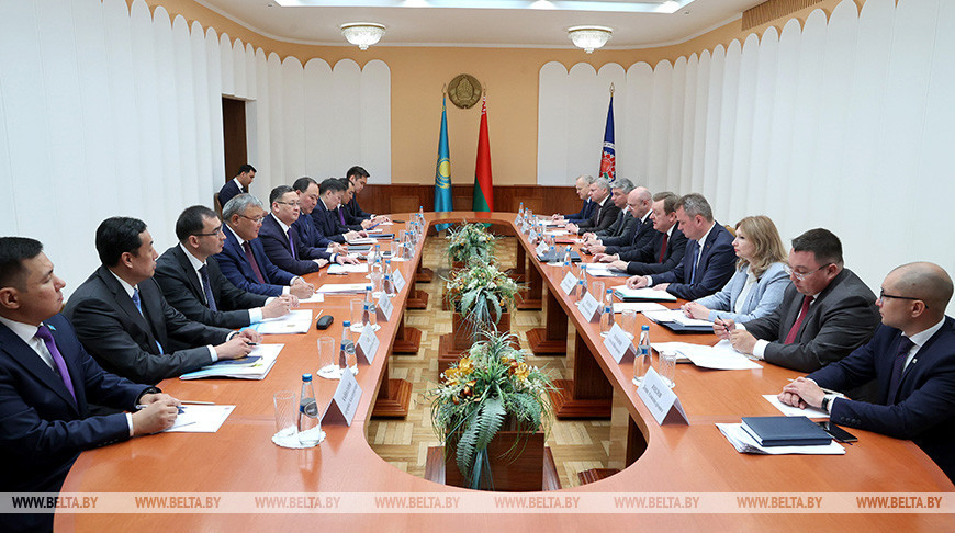 В Минске прошли переговоры министров иностранных дел Беларуси и Казахстана