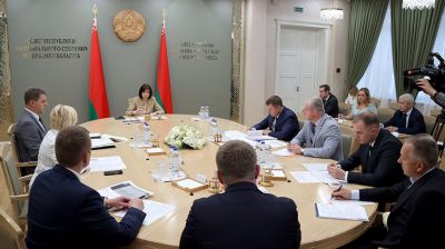 Кочанова провела совещание по вопросам развития МАЗ