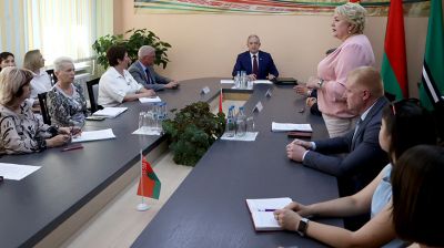 Сергеенко провел встречу с педагогическим активом Осиповичского района