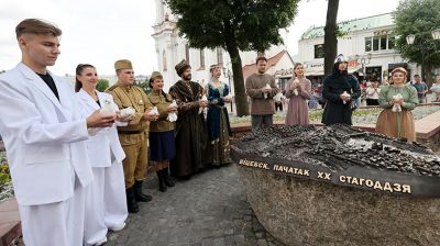 Монументально-декоративную скульптуру "Витебск исторический" открыли в областном центре