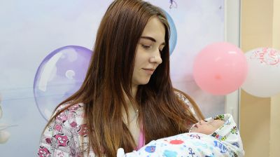 В Витебске поздравили мам, родивших малышей в День Независимости