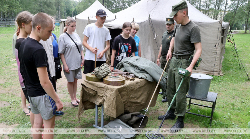 Детский военно-патриотический лагерь работает в Могилеве