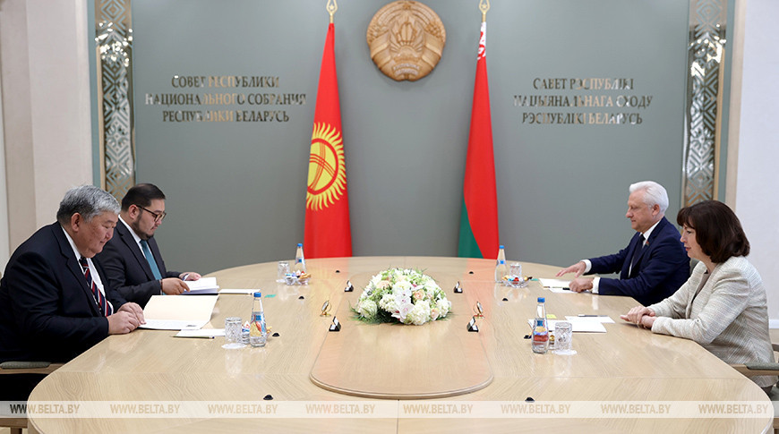 Кочанова встретилась с послом Кыргызстана
