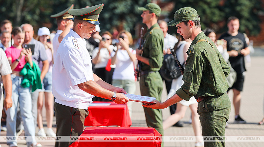 Церемония принятия военной присяги состоялась в Брестской крепости