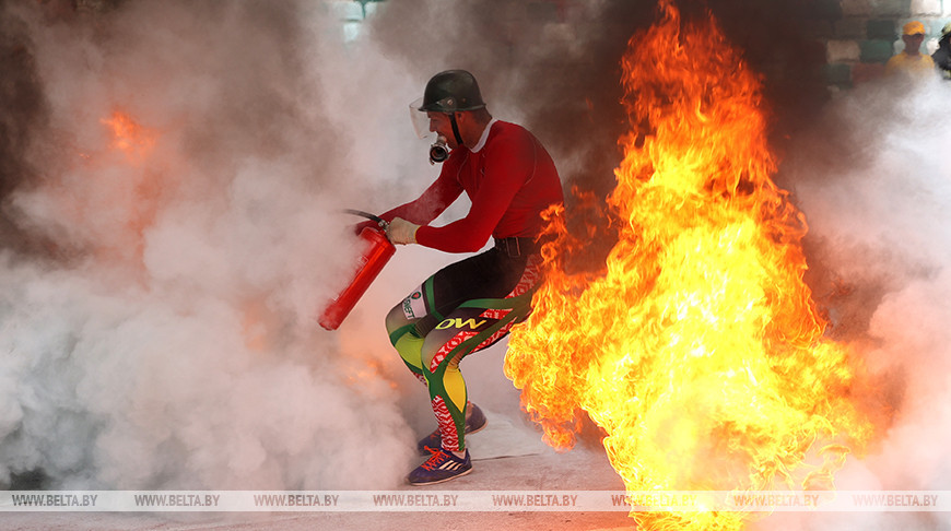 Чемпионат республики по пожарно-спасательному спорту проходит в Минске