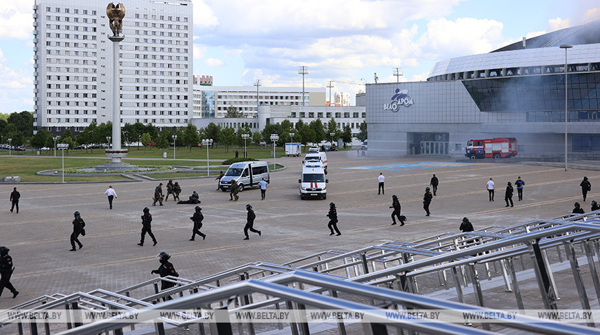 Тактико-специальные учения силовых служб к II Играм стран СНГ прошли возле "Минск-Арены"