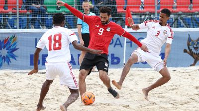 Матч по пляжному футболу между сборными Египта и ОАЭ прошел на II Играх стран СНГ в Минске