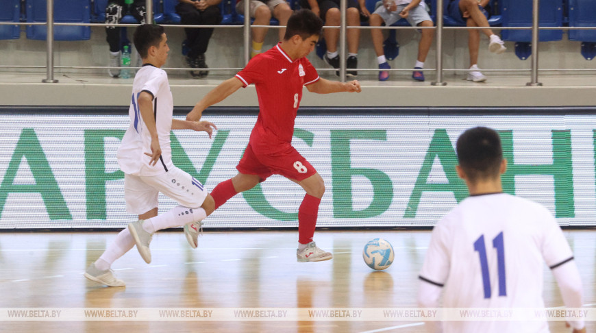 Матч по мини-футболу между сборными Кыргызстана и Узбекистана состоялся на II Играх стран СНГ