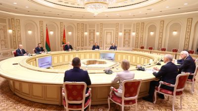 Лукашенко встретился с губернатором Томской области