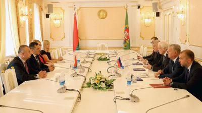 Субботин провел встречу с послом России
