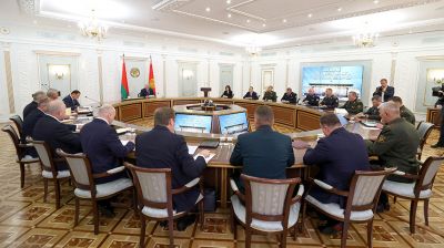 Лукашенко собрал заседание Совбеза