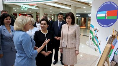 Глава парламентской делегации Узбекистана посетила торговый центр "Столица"
