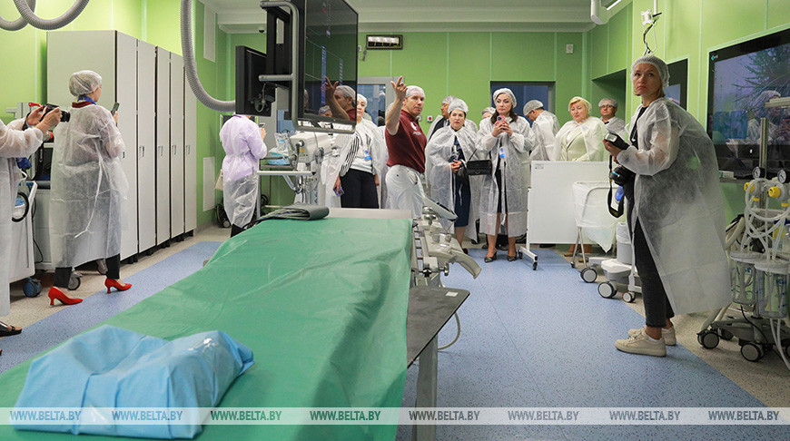 Узбекская делегация посетила Минский НПЦ хирургии, трансплантологии и гематологии