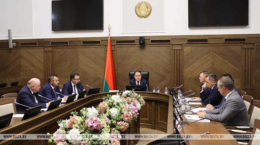 Головченко провел совещание по вопросам биобезопасности