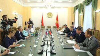 Руководство Гродненского облисполкома встретилось с делегацией Республики Карелия