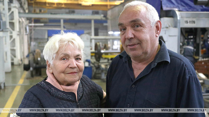 Жизнь посвятили родному заводу: трудовой стаж семьи Полины Суховаровой составляет более 500 лет