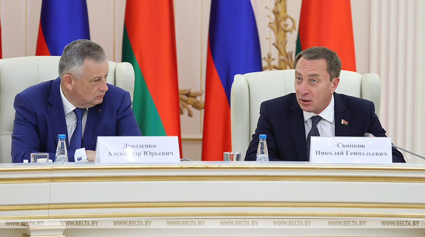 Снопков провел встречу с губернатором Ленинградской области