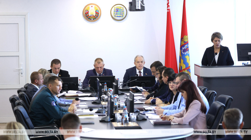 Сергеенко принял участие в заседании Пуховичского райисполкома
