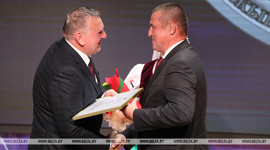 Лучших передовиков АПК Могилевской области наградили на "Дажынках-2023" в Хотимске