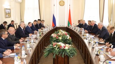 Пархомчик встретился с губернатором Новосибирской области России