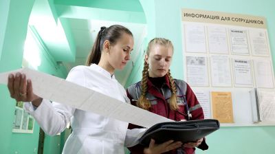 Ряды работников СМП в Могилеве пополнили 12 молодых специалистов