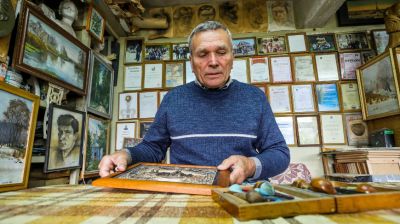 Мастер из Каменецкого района создал более 300 деревянных скульптур