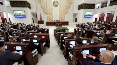 В Минске проходит совместное заседание двух палат парламента