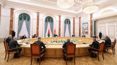 Лукашенко встретился с руководителями политических партий