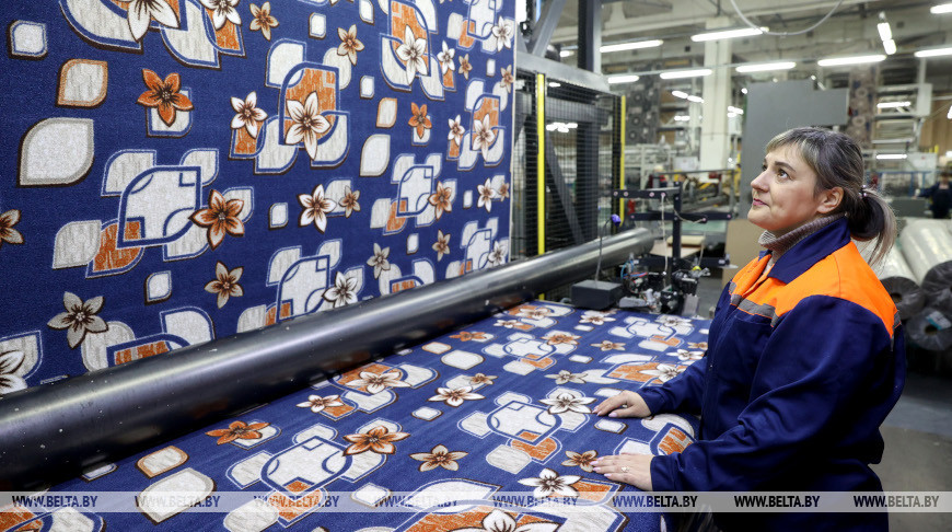 Около 87% витебских ковров идут на экспорт в регионы России