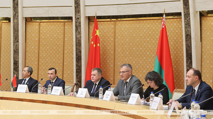 Беларусь и Китай подписали соглашение о создании ассоциации университетов