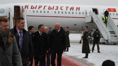 Президент Кыргызстана прибыл с визитом в Беларусь