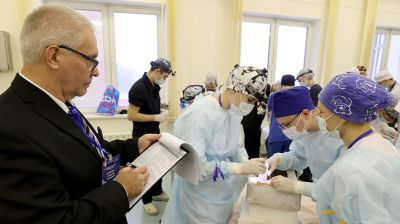 Олимпиада по хирургии среди студентов Беларуси и России проходит в Витебске