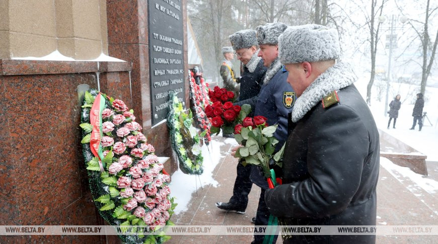 В урочище "Уручье" перезахоронили останки погибших во время Великой Отечественной войны