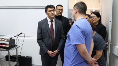 Делегация Узбекистана посетила Республиканский клинический медицинский центр