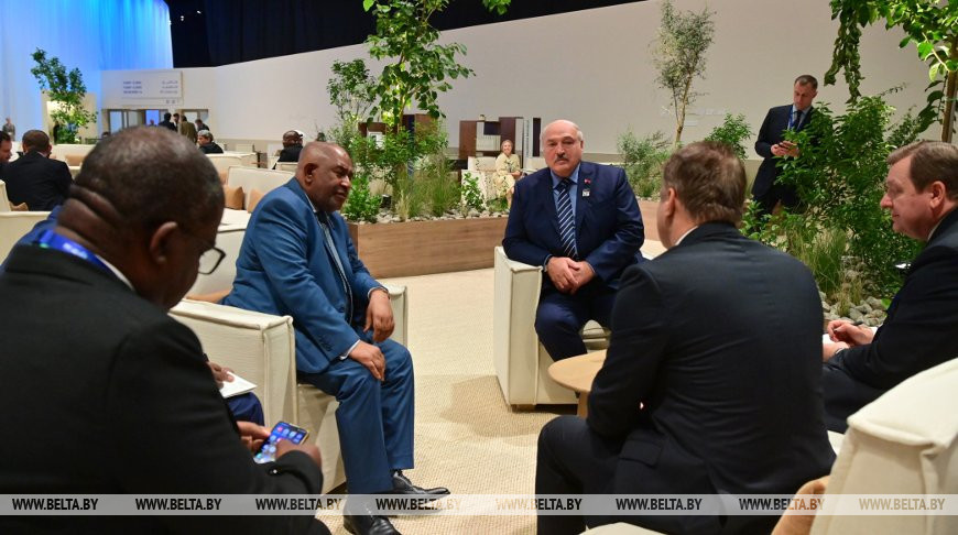 Лукашенко встретился с Президентом Союза Коморских островов, председателем Африканского союза Азали Ассумани