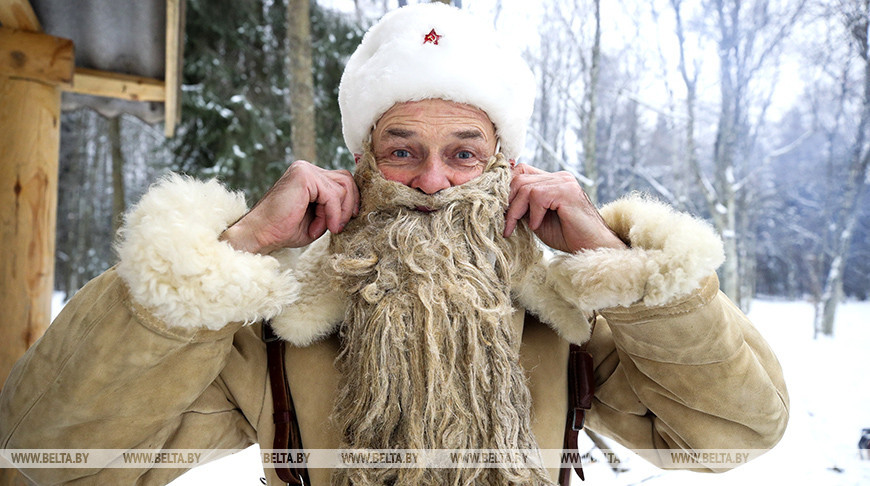 Партизанский Дед Мороз всю зиму будет принимать гостей в Ивацевичском районе