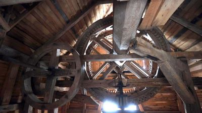 Столетняя мельница и дом бедняка: атмосферный музей под открытым небом в поселке Глуша