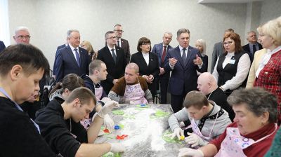 Выездное заседание Республиканского межведомственного совета по правам инвалидов прошло в Дзержинском районе